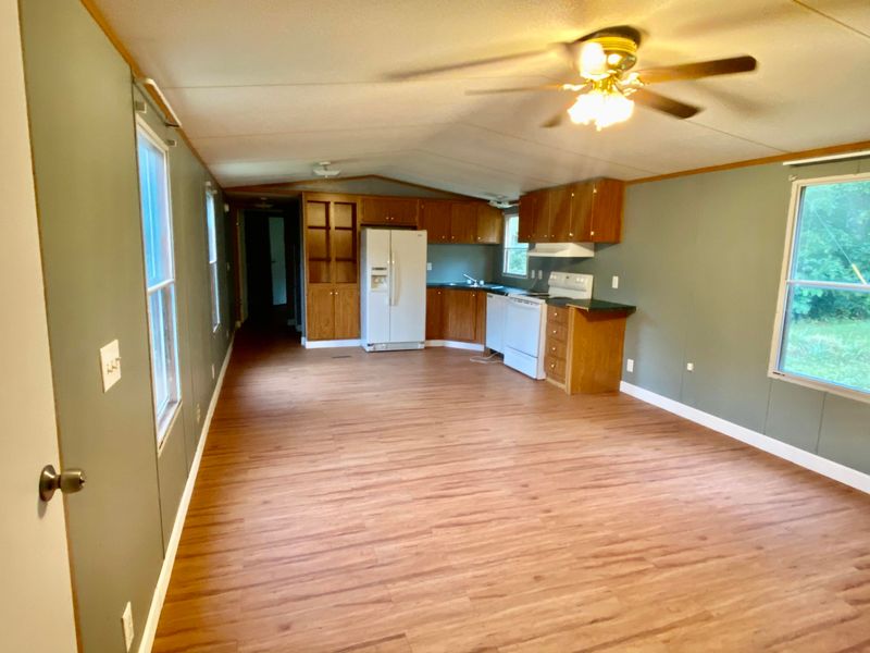 155 Wilson Ln, Oliver Springs, TN 37840
