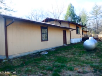 1550 Genesis Rd, Lancing, TN 37770