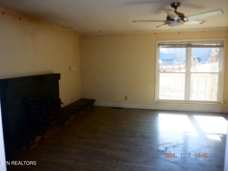 1550 Genesis Rd, Lancing, TN 37770