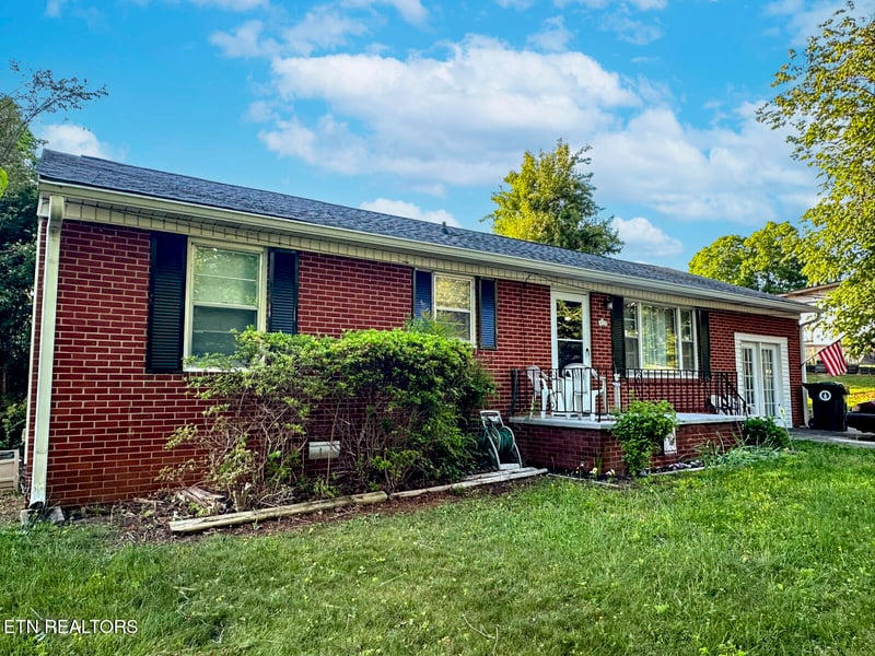 1551 Buffalo Tr, Morristown, TN 37814