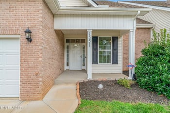 1551 Graybrook Ln, Knoxville, TN 37920