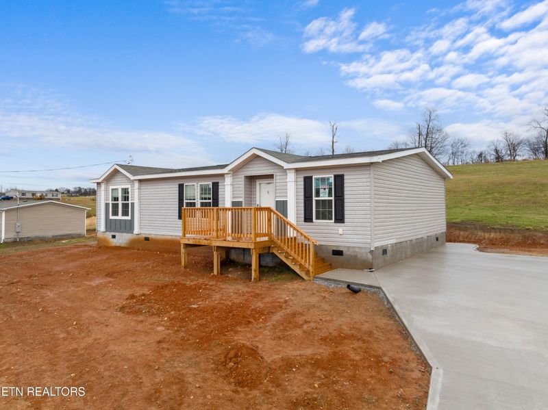 1553 Howell River Rd, Rutledge, TN 37861