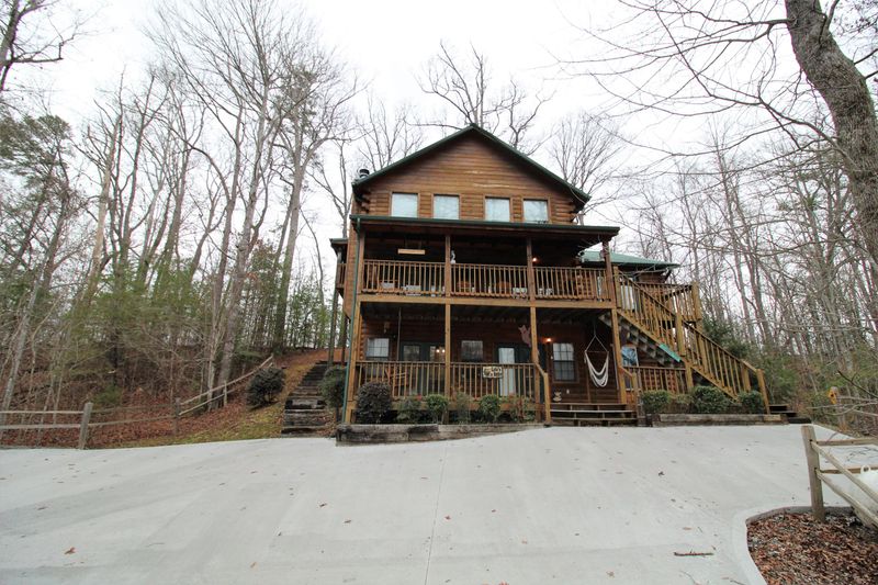 1553 Oldham Springs Way, Sevierville, TN 37876