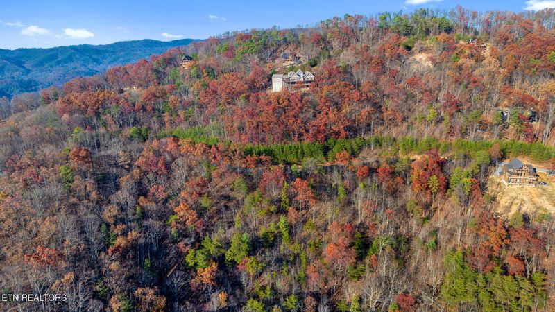 155E Harmony Hill Ln, Sevierville, TN 37862