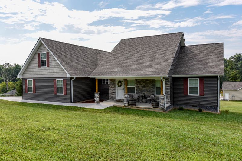 156 Ailey Cir, Seymour, TN 37865