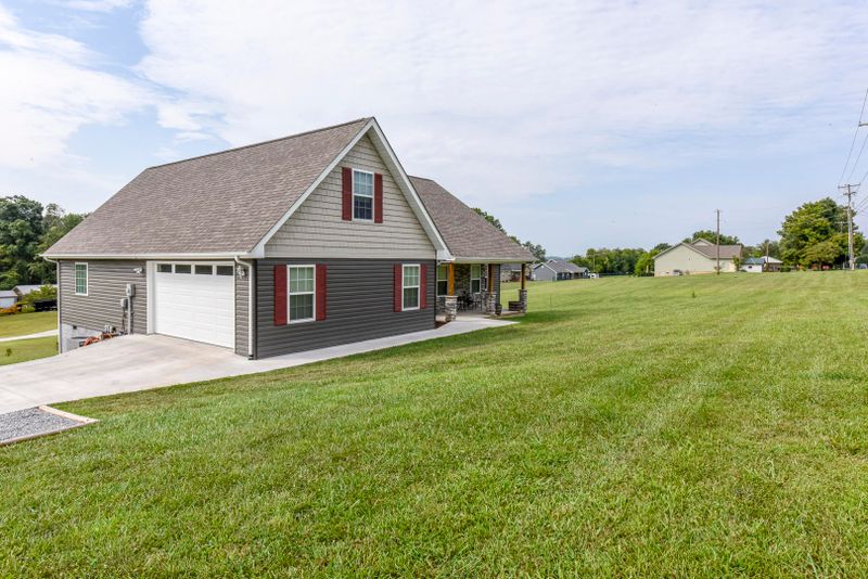 156 Ailey Cir, Seymour, TN 37865