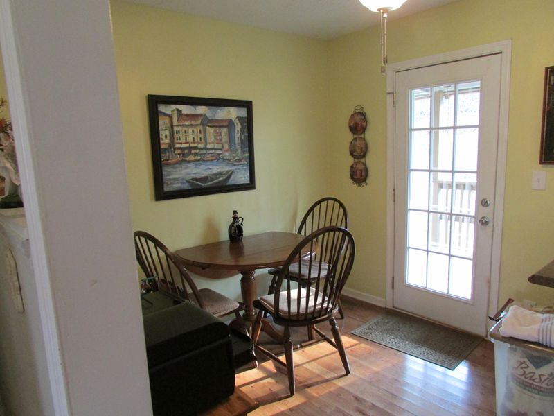 156 Barrier Dr, Loudon, TN 37774