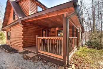156 Dun Rovin Ln, Jacksboro, TN 37757