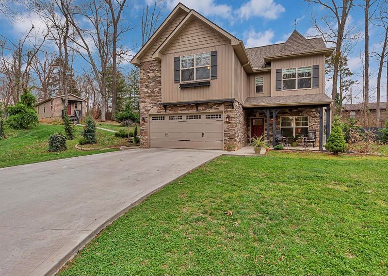156 Wakefield Rd, Knoxville, TN 37922