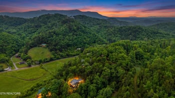1560 Starwood Way, Sevierville, TN 37862