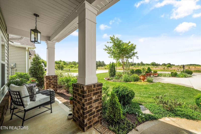 1566 Mills St, Alcoa, TN 37701