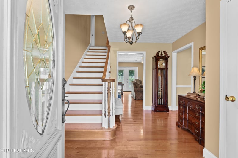 1569 Ashwood Pl, Alcoa, TN 37701