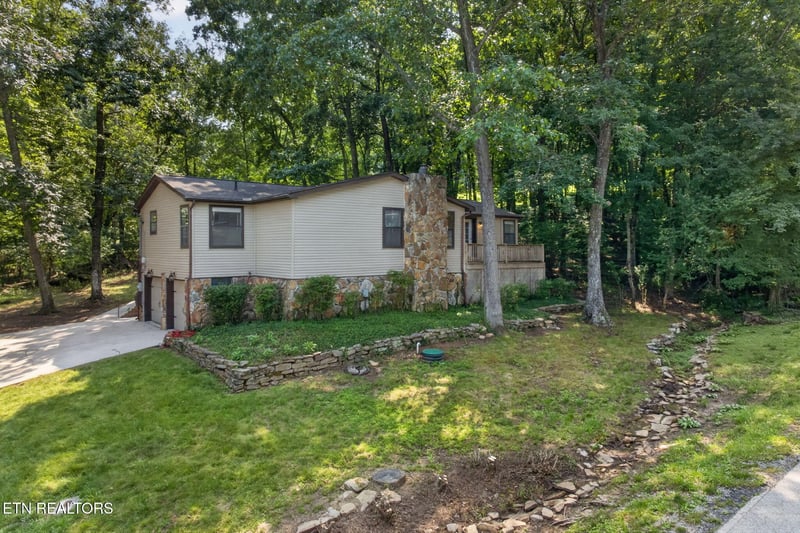 157 Baltusrol Rd, Crossville, TN 38558