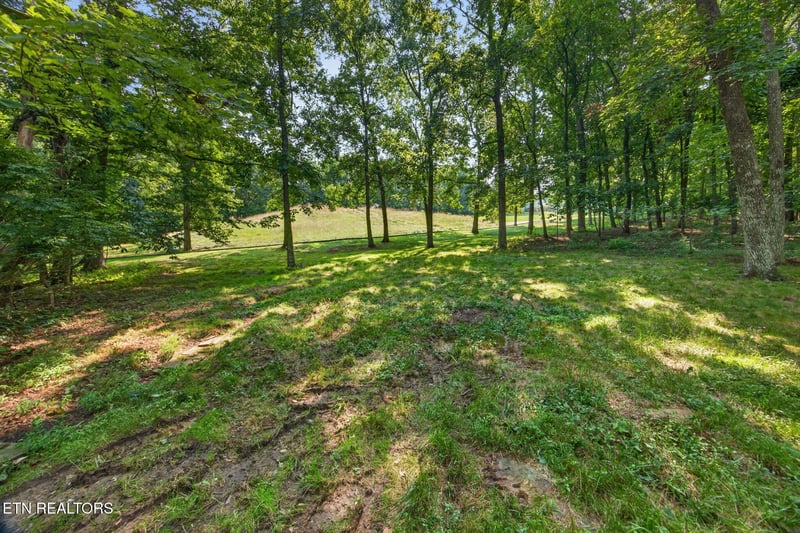 157 Baltusrol Rd, Crossville, TN 38558