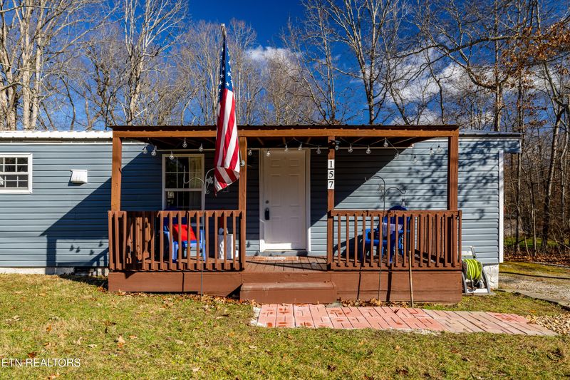 157 Broken Arrow Dr, Crossville, TN 38572