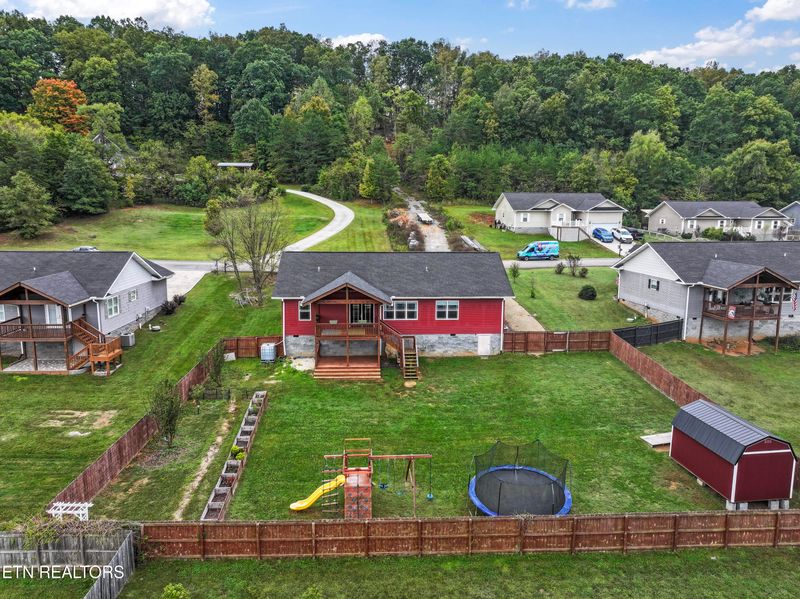 157 Clear Creek Rd, Kodak, TN 37764