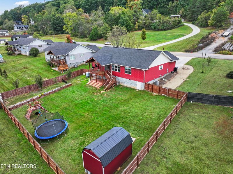 157 Clear Creek Rd, Kodak, TN 37764