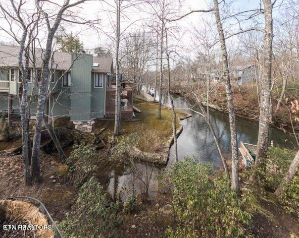157 Ivy Brook Ln, Crossville, TN 38558