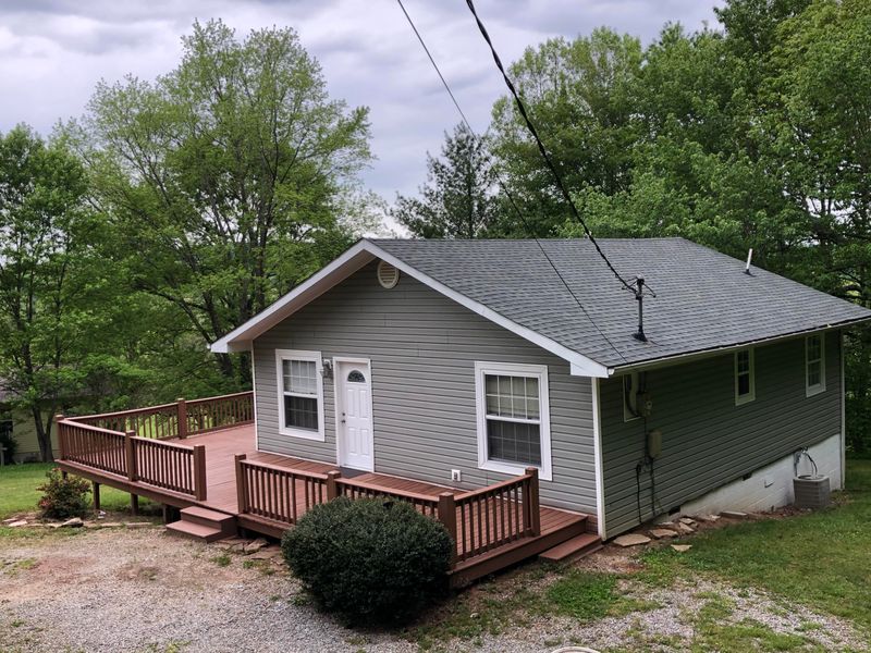 157 Kings Dr, Oneida, TN 37841