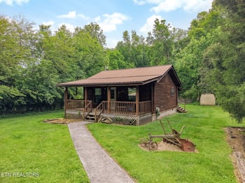 157 Odd Fellow Cemetery Rd, Rockwood, TN 37854