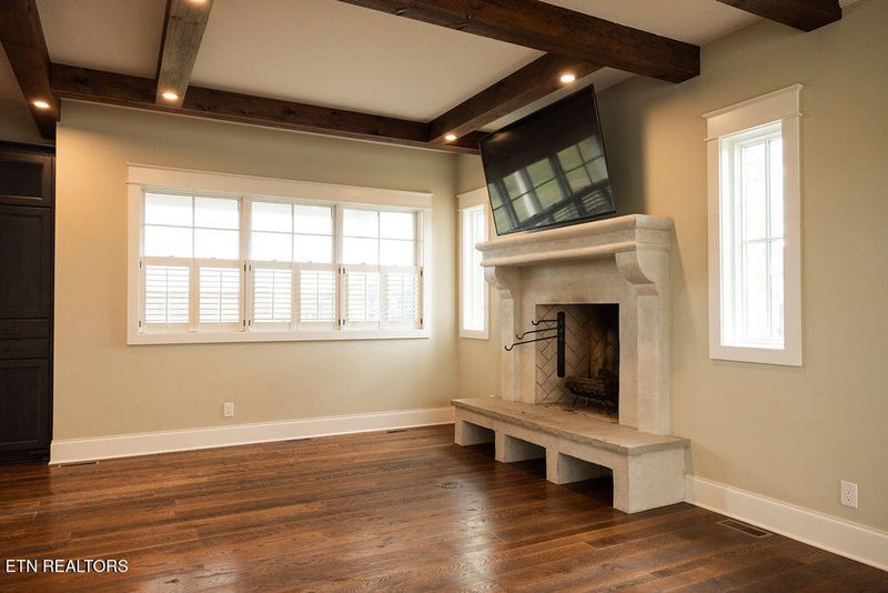 157 River Watch Way, Loudon, TN 37774