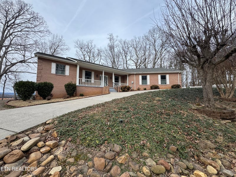157 Tanglewood Ln, Kingston, TN 37763