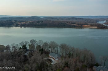 157 Tanglewood Ln, Kingston, TN 37763