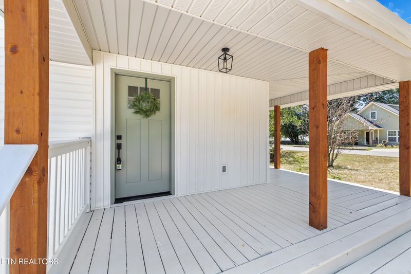 157 W Watt St, Alcoa, TN 37701