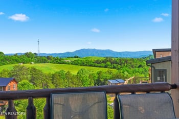 1571 Rainbow Ridge Rd, Sevierville, TN 37862