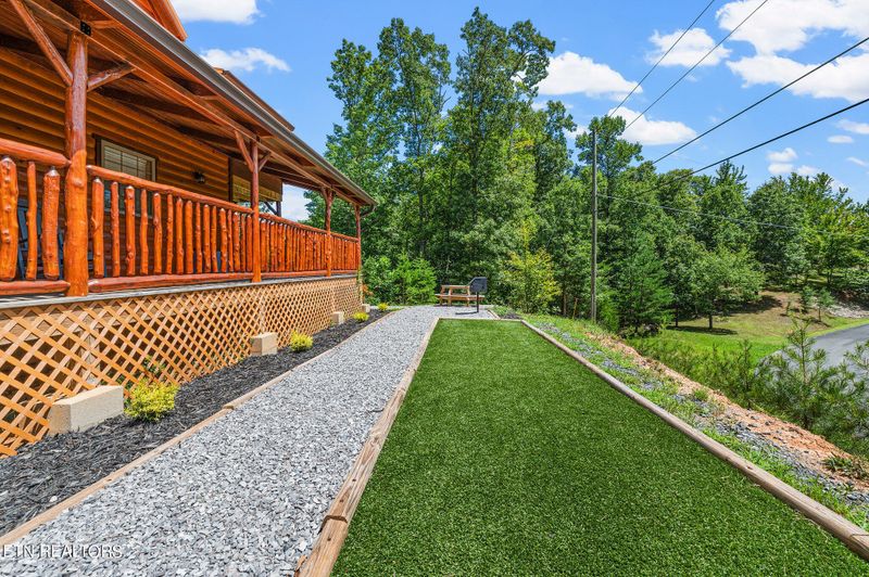 1576 Nicoha Blvd, Sevierville, TN 37876