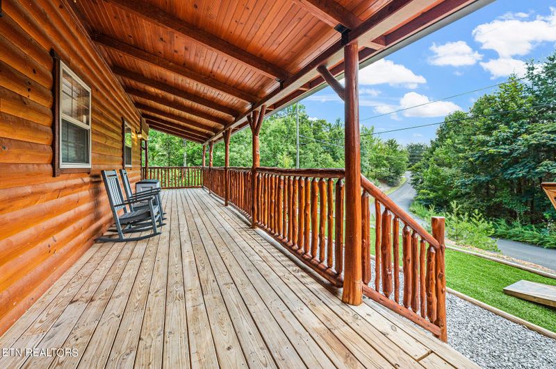 1576 Nicoha Blvd, Sevierville, TN 37876