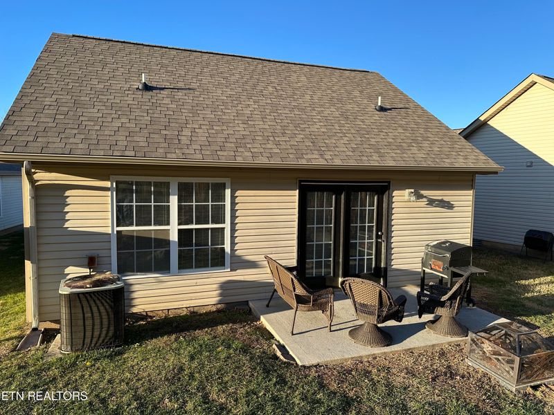 1576 Sails Way, Knoxville, TN 37932