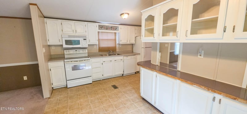 158 Burkhart Rd, Maynardville, TN 37807