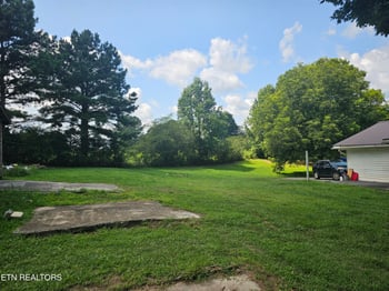 158 County Road 315, Sweetwater, TN 37874