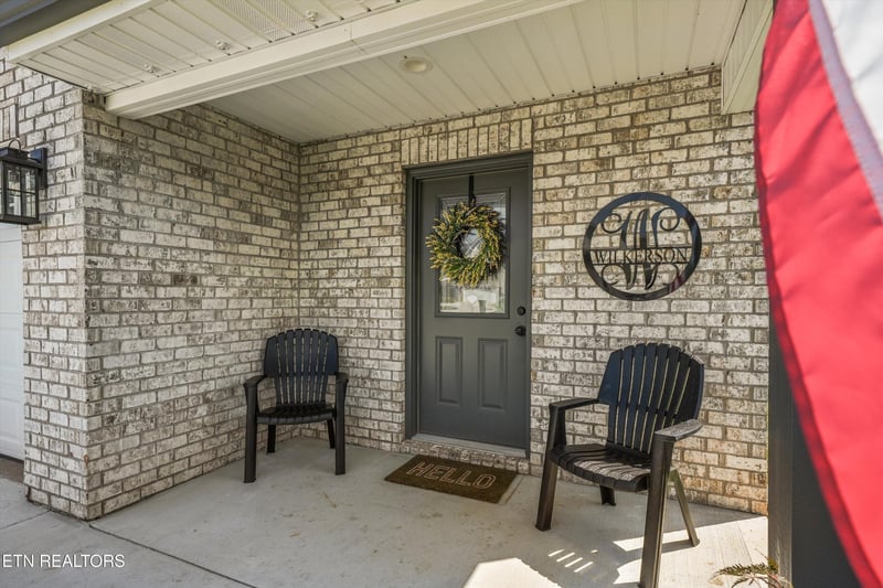 158 Sand Hills Dr, Maryville, TN 37801