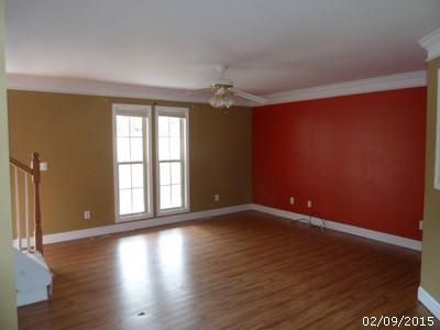 1585 Crescent Dr, Loudon, TN 37774