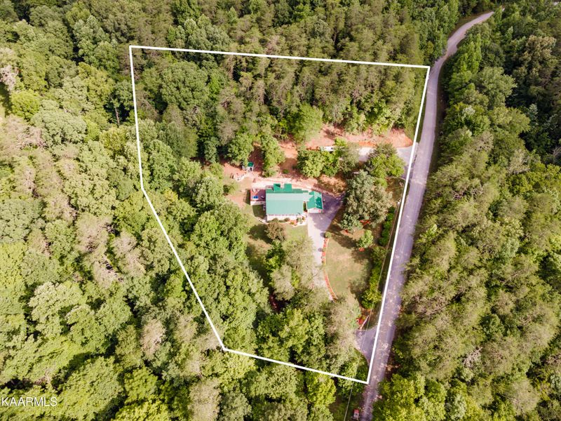 159 Black Fox Harbor Rd, Maynardville, TN 37807