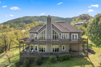 159 Garfield Ln, Sharps Chapel, TN 37866