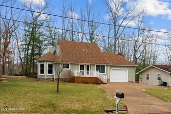 159 Glenwood Dr, Fairfield Glade, TN 38558