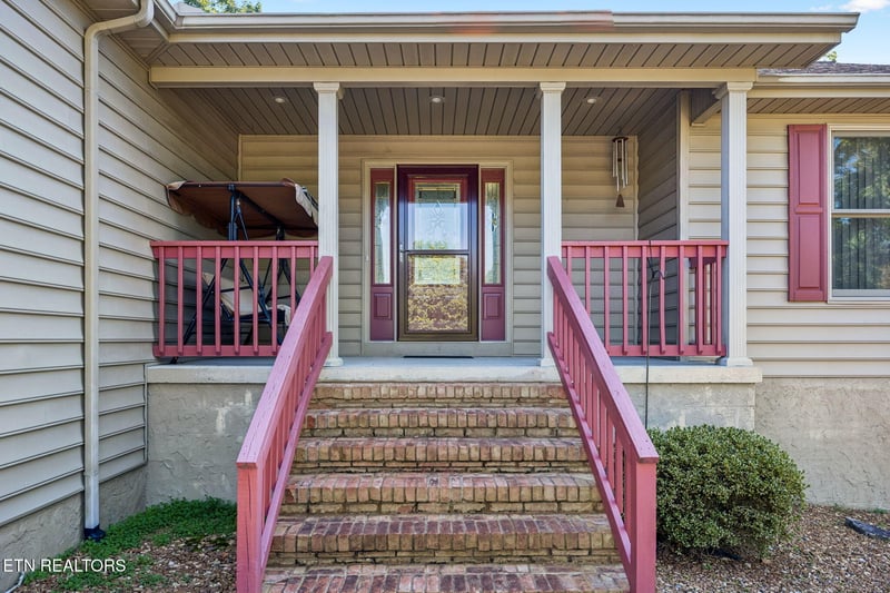 159 Greenwood Rd, Crossville, TN 38558