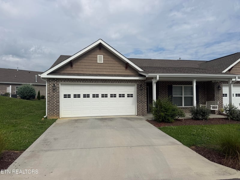 159 Mayapple Way, Sevierville, TN 37862