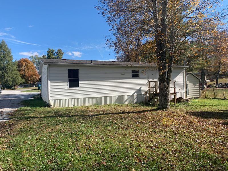 159 Mayberry St, Crossville, TN 38555