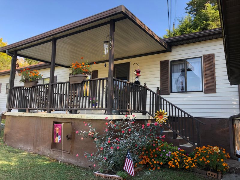 159 Moon Point, Lafollette, TN 37766