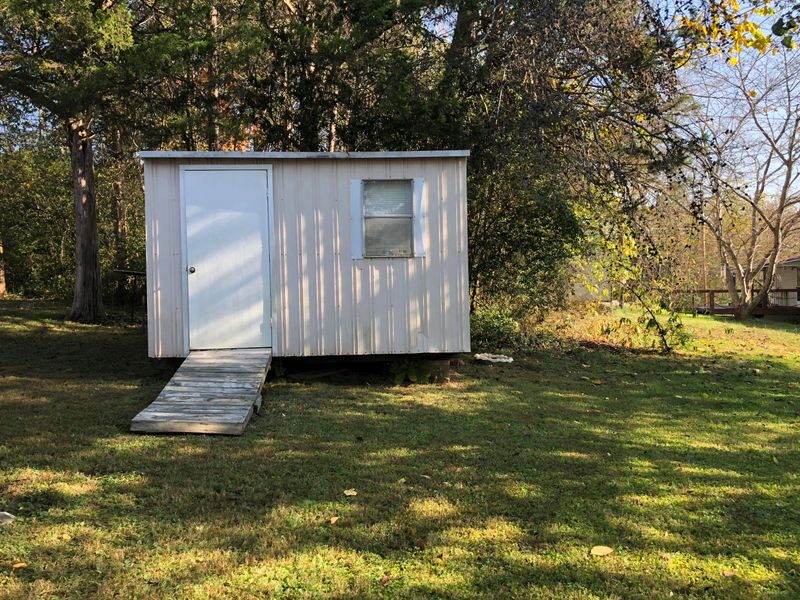 159 Moon Point, Lafollette, TN 37766