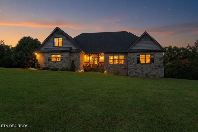 159 N Victor Way, Crossville, TN 38555