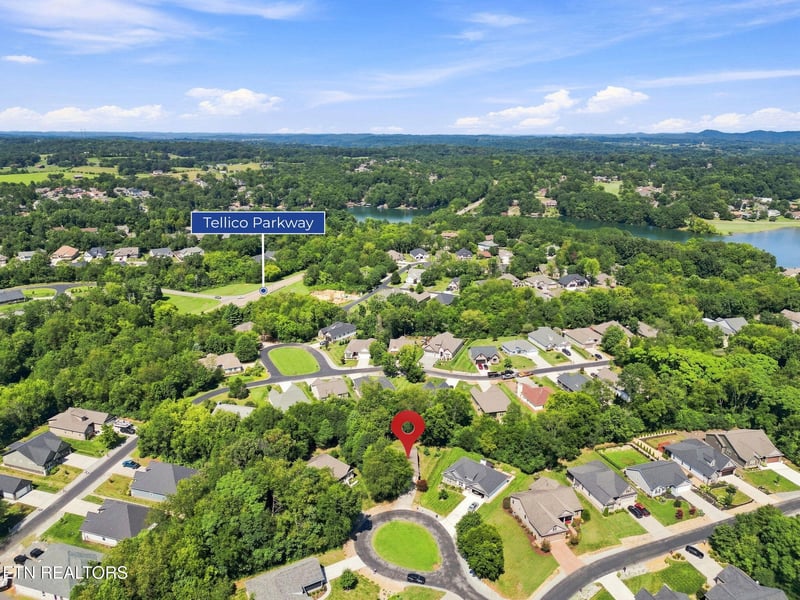 159 Utsesti Tc, Loudon, TN 37774