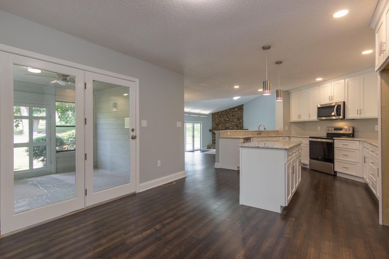 1591 George Beets Cir, Morristown, TN 37814