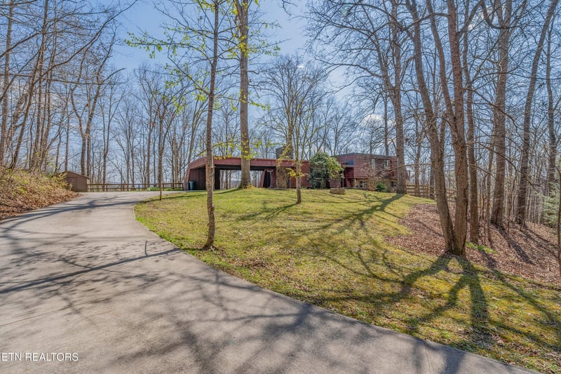 1593 Baker Hwy, Huntsville, TN 37756