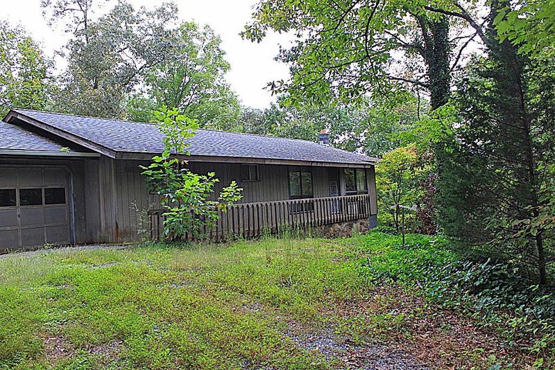1598 Watson Hollow Way, Sevierville, TN 37876