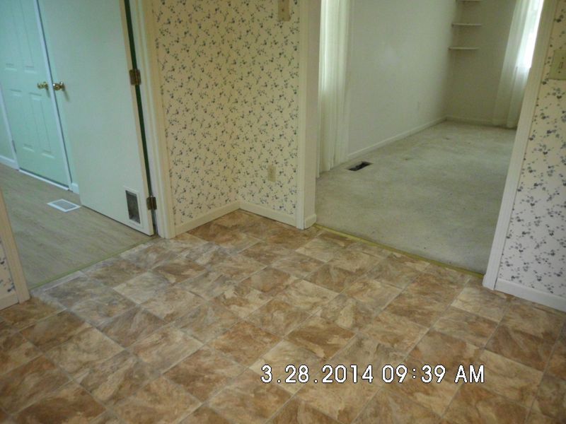 16 Ridgeway Rd, Norris, TN 37828
